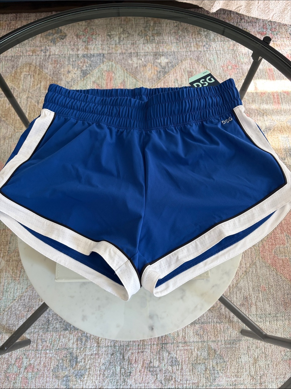 DSG Blue Women’s Stride High Rise Short Size M NWT